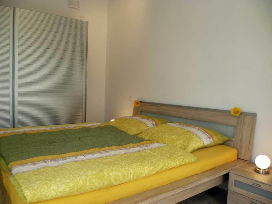 אטנהיים Ferienwohnung Am Bienenfeld חדר תמונה