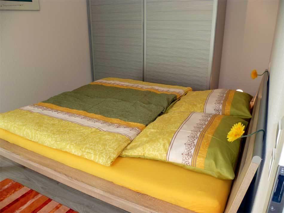 אטנהיים Ferienwohnung Am Bienenfeld מראה חיצוני תמונה